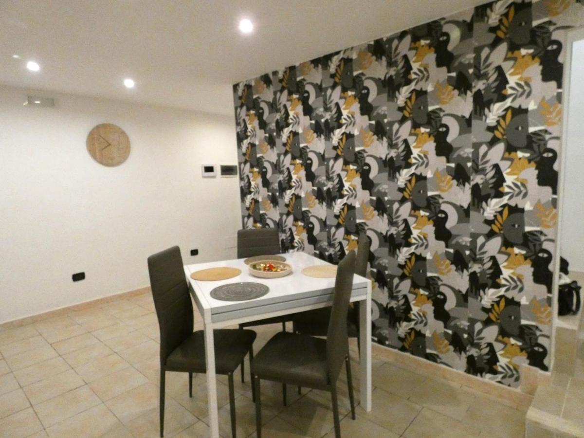 Casa Simonetta Apartment Bari Luaran gambar