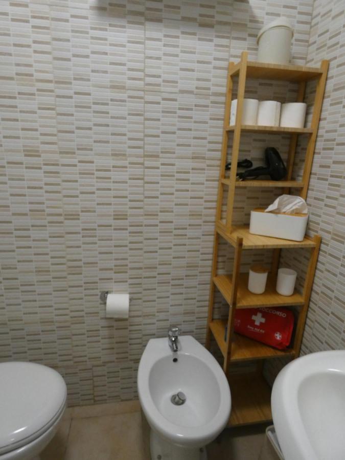 Casa Simonetta Apartment Bari Luaran gambar